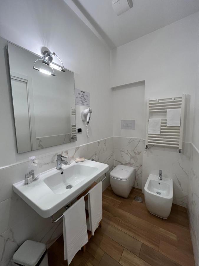Residenza Madonna Hotel Помпей Екстериор снимка