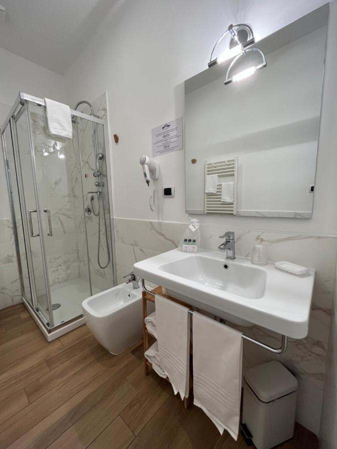 Residenza Madonna Hotel Помпей Екстериор снимка