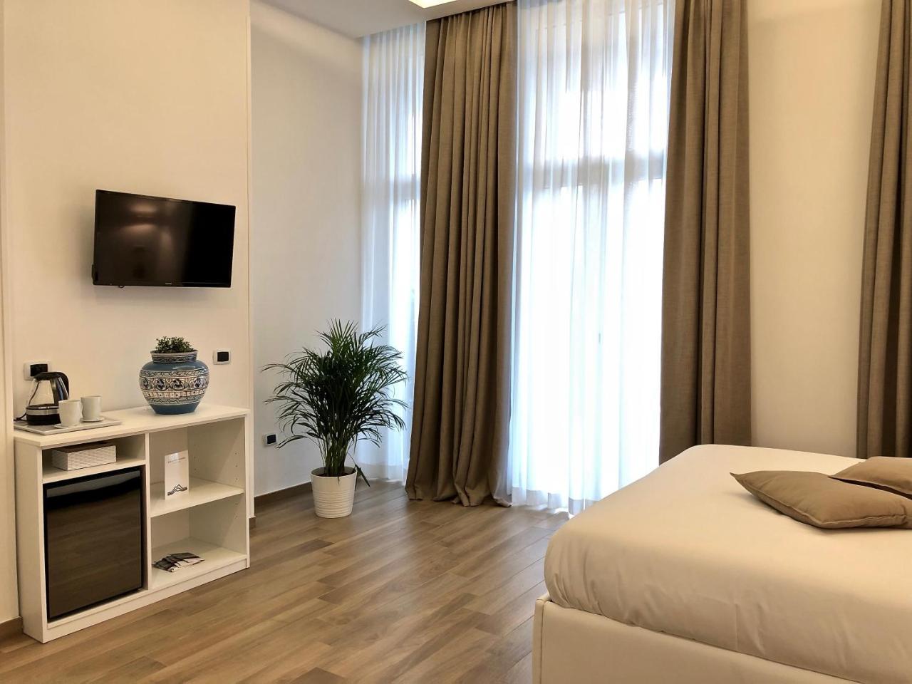 Residenza Madonna Hotel Помпей Екстериор снимка