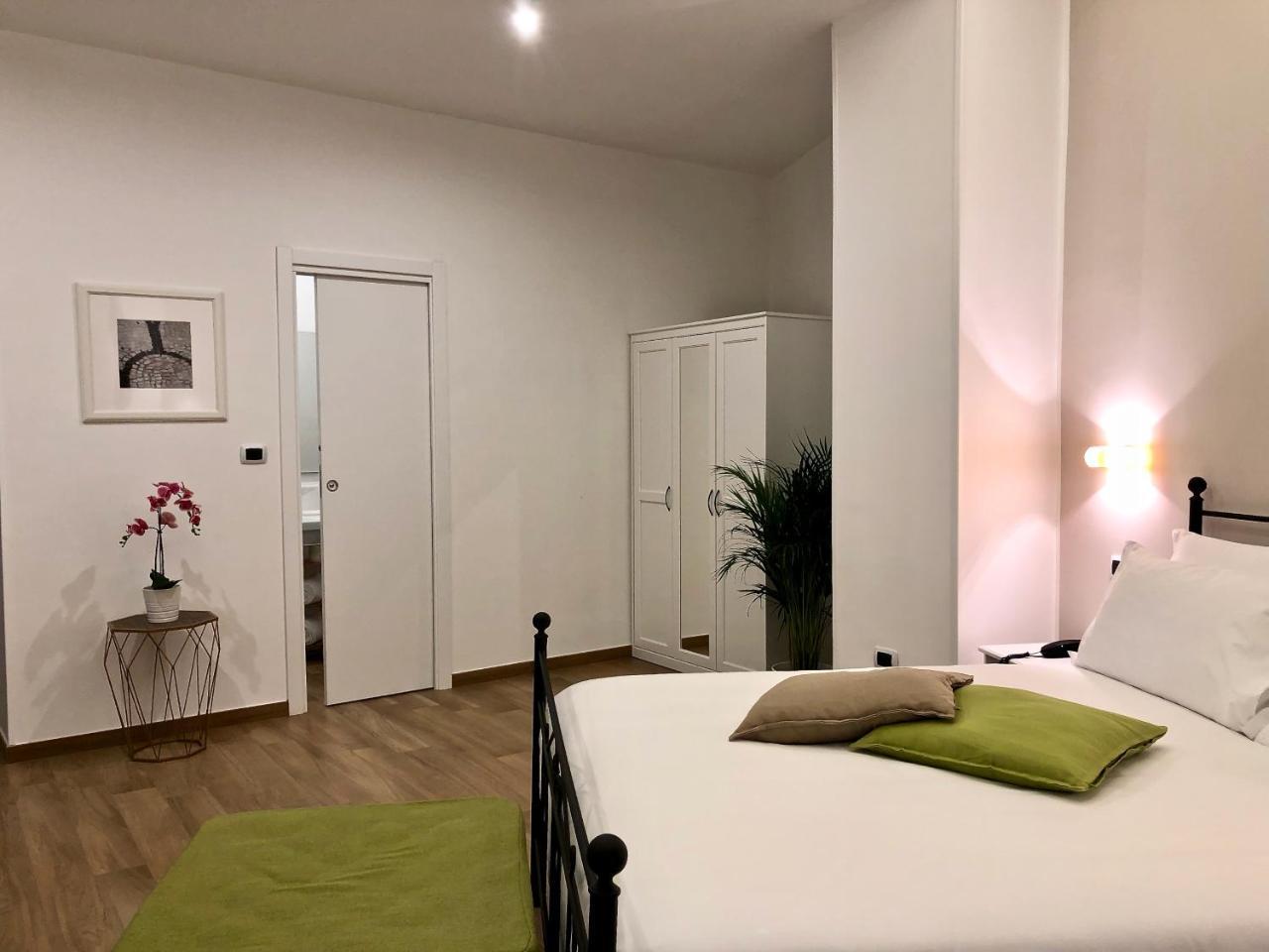 Residenza Madonna Hotel Помпей Екстериор снимка