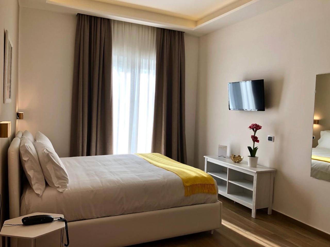 Residenza Madonna Hotel Помпей Екстериор снимка